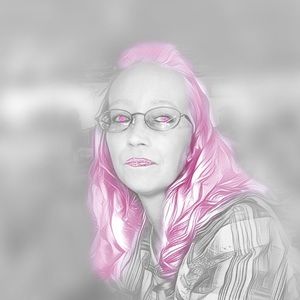 Meet your Posher, Angela